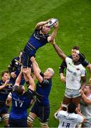 1 April 2018; James Ryan of Leinster wins a lineout ahead of Maro Itoje of Saracens during the European Rugby Champions Cup quarter-final match between Leinster and Saracens at the Aviva Stadium in Dublin. Photo by Sam Barnes/Sportsfile
