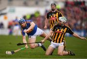 8 April 2018; Jason Forde of Tipperary in action against Padraig Walsh of Kilkenny during the Allianz Hurling League Division 1 Final match between Kilkenny and Tipperary at Nowlan Park in Kilkenny. Photo by Stephen McCarthy/Sportsfile