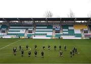9 April 2018; Players warm-up during Republic of Ireland training at Tallaght Stadium in Tallaght, Dublin. Photo by Stephen McCarthy/Sportsfile