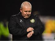 16 April 2018; Bray Wanderers manager Graham Kelly checks his watch during the SSE Airtricity League Premier Division match between Bray Wanderers and Shamrock Rovers at the Carlisle Grounds in Bray, Wicklow. Photo by Piaras Ó Mídheach/Sportsfile