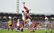 22 April 2018; Peter O'Mahony of Munster wins a lineout  during the European Rugby Champions Cup semi-final match between Racing 92 and Munster Rugby at the Stade Chaban-Delmas in Bordeaux, France. Photo by Brendan Moran/Sportsfile