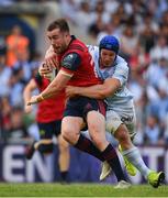 22 April 2018; JJ Hanrahan of Munster is tackled by Wenceslas Lauret of Racing 92 during the European Rugby Champions Cup semi-final match between Racing 92 and Munster Rugby at the Stade Chaban-Delmas in Bordeaux, France. Photo by Brendan Moran/Sportsfile