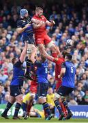 21 April 2018; Scott Fardy of Leinster and John Barclay of Scarlets contest a lineout during the European Rugby Champions Cup Semi-Final match between Leinster Rugby and Scarlets at the Aviva Stadium in Dublin. Photo by Brendan Moran/Sportsfile
