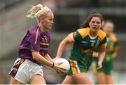 7 May 2018; Bernie Breen of Wexford in action against Shauna Ennis of Meath during the Lidl Ladies Football National League Division 3 Final match between Meath and Wexford at St Brendan's Park, in Birr, Offaly. Photo by Piaras Ó Mídheach/Sportsfile
