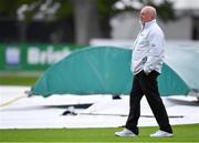 11 May 2018; Umpire Alan Neill prior to play on day one of the International Cricket Test match between Ireland and Pakistan at Malahide, in Co. Dublin. Photo by Seb Daly/Sportsfile
