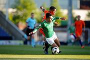 14 May 2018; Tyriek Wright of Republic of Ireland in action against Jurien Maduro of Netherlands during the UEFA U17 Championship Quarter-Final match between Netherlands and Republic of Ireland at Proact Stadium in Chesterfield, England. Photo by Malcolm Couzens/Sportsfile