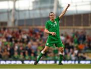 2 June 2018; John O'Shea of Republic of Ireland acknowledges the crowd after being substituted during the International Friendly match between Republic of Ireland and the United States at the Aviva Stadium in Dublin. Photo by Eóin Noonan/Sportsfile