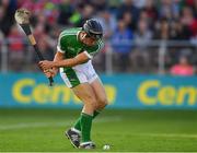 2 June 2018; Pat Ryan of Limerick misses a late goal chance during the Munster GAA Hurling Senior Championship Round 3 match between Cork and Limerick at Páirc Uí Chaoimh in Cork. Photo by Piaras Ó Mídheach/Sportsfile