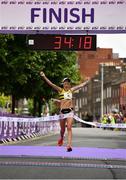 3 June 2018; Lizzie Lee of Leevale A.C., Co. Cork, celebrates winning the 2018 Vhi Women’s Mini Marathon. 30,000 women from all over the country took to the streets of Dublin to run, walk and jog the 10km route, raising much needed funds for hundreds of charities around the country. www.vhiwomensminimarathon.ie. Photo by Sam Barnes/Sportsfile
