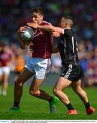 3 June 2018; Michael Daly of Galway in action against Neil Ewing of Sligo during the Connacht GAA Football Senior Championship semi-final match between Galway and Sligo at Pearse Stadium, Galway. Photo by Eóin Noonan/Sportsfile