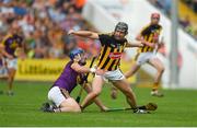 9 June 2018; Richie Hogan of Kilkenny in action against Kevin Foley of Wexford during the Leinster GAA Hurling Senior Championship Round 5 match between Kilkenny and Wexford at Nowlan Park in Kilkenny. Photo by Daire Brennan/Sportsfile