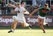 30 June 2018; Peter Kelly of Kildare in action against Colm Boyle and Aidan O’Shea, right, of Mayo during the GAA Football All-Ireland Senior Championship Round 3 match between Kildare and Mayo at St Conleth's Park in Newbridge, Kildare. Photo by Piaras Ó Mídheach/Sportsfile