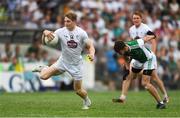 7 July 2018; Daniel Flynn of Kildare gets past James McMahon of Fermanagh during the GAA Football All-Ireland Senior Championship Round 4 match between Fermanagh and Kildare at Páirc Tailteann in Navan, Co. Meath. Photo by Piaras Ó Mídheach/Sportsfile