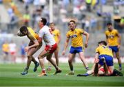 14 July 2018; Cathal Cregg of Roscommon in action against Colm Cavanagh of Tyrone during the GAA Football All-Ireland Senior Championship Quarter-Final Group 2 Phase 1 match between Tyrone and Roscommon at Croke Park, in Dublin. Photo by David Fitzgerald/Sportsfile