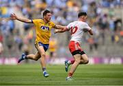 14 July 2018; Matthew Donnelly of Tyrone against Gary Patterson of Roscommon during the GAA Football All-Ireland Senior Championship Quarter-Final Group 2 Phase 1 match between Tyrone and Roscommon at Croke Park, in Dublin. Photo by David Fitzgerald/Sportsfile