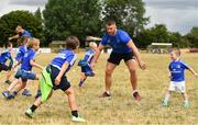 17 July 2018; Leinster's Sean O'Brien with camp participants during the Bank of Ireland Leinster Rugby Summer Camp at Tullow RFC, in Roscat, Tullow, Co. Carlow. Photo by Seb Daly/Sportsfile