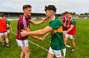 21 July 2018; Michael Day of Galway and Lee O'Donoghue of Kerry exchange a handshake after the GAA Football All-Ireland Junior Championship Final match between Kerry and Galway at Cusack Park in Ennis, Co. Clare. Photo by Diarmuid Greene/Sportsfile