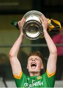 21 July 2018; Meath captain Mathew Costello lifts The Murray Cup after the Electric Ireland Leinster GAA Football Minor Championship Final match between Meath and Kildare at Bord na Móna O’Connor Park in Tullamore, Co. Offaly. Photo by Piaras Ó Mídheach/Sportsfile