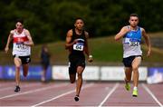 28 July 2018; Leon Reid of Menapians A.C., Co. Wexford, centre, on his way to winning the Senior Men 200m event, ahead of Marcus Lawler of St. Laurence O'Toole A.C., Co. Carlow, right, who finished second, during the Irish Life Health National Senior T&F Championships Day 1 at Morton Stadium in Santry, Dublin. Photo by Sam Barnes/Sportsfile