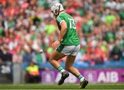 29 July 2018; Aaron Gillane of Limerick kicks a point after losing his hurley in a tussle for possession with Colm Spillane of Cork during the GAA Hurling All-Ireland Senior Championship semi-final match between Cork and Limerick at Croke Park in Dublin. Photo by Piaras Ó Mídheach/Sportsfile
