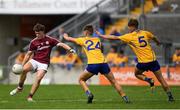 29 July 2018; Tony Gill of Galway in action against Tadhg Lillis and Gavin D'Auria of Clare during the Electric Ireland GAA Football All-Ireland Minor Championship Quarter-Final between Galway and Clare at Bord Na Mona O'Connor Park in Tullamore, Co Offaly. Photo by Harry Murphy/Sportsfile
