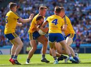 5 August 2018; Kevin McManamon of Dublin in action against Roscommon players, from left, Peter Domican, John McManus, Niall McInerney, and Darra Pettit during the GAA Football All-Ireland Senior Championship Quarter-Final Group 2 Phase 3 match between Dublin and Roscommon at Croke Park in Dublin. Photo by Piaras Ó Mídheach/Sportsfile