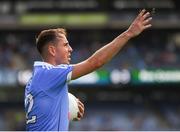 5 August 2018; Cormac Costello of Dublin tests the direction of the wind before taking a free during the GAA Football All-Ireland Senior Championship Quarter-Final Group 2 Phase 3 match between Dublin and Roscommon at Croke Park in Dublin. Photo by Piaras Ó Mídheach/Sportsfile