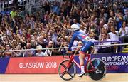 6 August 2018; The crowd applaud Katie Archibald of Great Britain after winning the Women's Omnium Elimination race during day three of the 2018 European Championships at the Sir Chris Hoy Velodrome in Glasgow, Scotland. Photo by David Fitzgerald/Sportsfile
