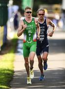 10 August 2018; Russell White of Ireland, left, and Jan Cerustka of Czech Republic competing in the Men's Triathlon during day nine of the 2018 European Championships at Strathclyde Country Park in Glasgow, Scotland. Photo by David Fitzgerald/Sportsfile