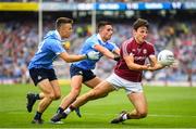 11 August 2018; Seán Armstrong of Galway in action against Eoin Murchan, left, and Niall Scully of Dublin during the GAA Football All-Ireland Senior Championship semi-final match between Dublin and Galway at Croke Park in Dublin. Photo by Stephen McCarthy/Sportsfile