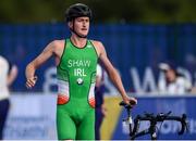 11 August 2018; Benjamin Shaw of Ireland competing in the Mixed Relay Triathlon during day ten of the 2018 European Championships at Strathclyde Country Park in Glasgow, Scotland. Photo by David Fitzgerald/Sportsfile