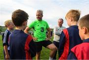 15 August 2018; Former Republic of Ireland International Stephen Hunt interacts with young players during the FAI Festival of Football Club Visit at Lakewood Athletic FC in Ovens, Co. Cork. Photo by Eóin Noonan/Sportsfile