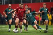 17 August 2018; Stephen Fitzgerald of Munster in action against Fergus Mulchrone of London Irish during the Keary's Renault pre-season friendly match between Munster and London Irish at Irish Independent Park in Cork. Photo by Diarmuid Greene/Sportsfile