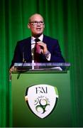 17 August 2018; An Tánaiste Simon Coveney TD speaking at the FAI Delegates Dinner & FAI Communications Awards at the Rochestown Park Hotel in Cork. Photo by Stephen McCarthy/Sportsfile