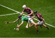 19 August 2018; Graeme Mulcahy of Limerick in action against John Hanbury, left, and Aidan Harte of Galway during the GAA Hurling All-Ireland Senior Championship Final match between Galway and Limerick at Croke Park in Dublin. Photo by Daire Brennan/Sportsfile