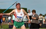 18 August 2018; Ernest Caffrey of Ballina A.C., Co Mayo, M80, competing in the Javelin event during the Irish Life Health National Track & Field Masters Championships at Tullamore Harriers Stadium in Offaly. Photo by Piaras Ó Mídheach/Sportsfile