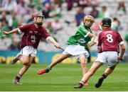 19 August 2018; Barry Killion, St Mary’s NS, Knockcroghery, Co Roscommon, representing Limerick, in action against Mark Leavy, Kilbride NS, Trim, Co Meath, representing Galway, left, and Cian Weir, Raharney NS, Raharney, Co Westmeath, representing Galway, during the INTO Cumann na mBunscol GAA Respect Exhibition Go Games at the GAA Hurling All-Ireland Senior Championship Final match between Galway and Limerick at Croke Park in Dublin. Photo by Seb Daly/Sportsfile