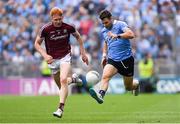 11 August 2018; Kevin McManamon of Dublin in action against Peter Cooke of Galway during the GAA Football All-Ireland Senior Championship semi-final match between Dublin and Galway at Croke Park in Dublin.  Photo by Piaras Ó Mídheach/Sportsfile