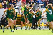 25 August 2018; Fiona O'Neill of Meath, centre, and her team-mates celebrate after the TG4 All-Ireland Ladies Football Intermediate Championship Semi-Final match between Meath and Roscommon at Dr Hyde Park in Roscommon. Photo by Piaras Ó Mídheach/Sportsfile