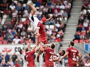 1 September 2018; Alan O'Connor of Ulster wins possession from a lineout against Blade Thomson of Scarlets  during the Guinness PRO14 Round 1 match between Ulster and Scarlets at the Kingspan Stadium in Belfast. Photo by Oliver McVeigh/Sportsfile