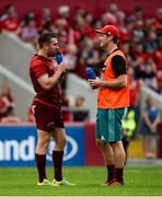 1 September 2018; JJ Hanrahan of Munster in conversation with team-mate Tyler Bleyendaal during the Guinness PRO14 Round 1 match between Munster and Toyota Cheetahs at Thomond Park in Limerick. Photo by Diarmuid Greene/Sportsfile