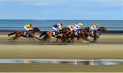 6 September 2018; Riders and runners during the Gilna's Cottage Inn Maiden during the Laytown Strand Races at Laytown in Meath. Photo by David Fitzgerald/Sportsfile