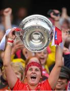 9 September 2018; Cork captain Aoife Murray lifts the O'Duffy Cup after the Liberty Insurance All-Ireland Senior Camogie Championship Final match between Cork and Kilkenny at Croke Park in Dublin. Photo by Piaras Ó Mídheach/Sportsfile