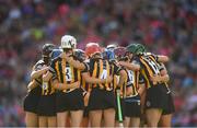 9 September 2018; Kilkenny players in a huddle before the Liberty Insurance All-Ireland Senior Camogie Championship Final match between Cork and Kilkenny at Croke Park in Dublin. Photo by Piaras Ó Mídheach/Sportsfile