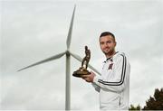 13 September 2018; Michael Duffy of Dundalk with his SSE Airtricity/SWAI Player of the Month award for August at DKIT, in Dundalk. Photo by Matt Browne/Sportsfile