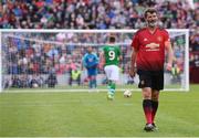 25 September 2018; Roy Keane of Manchester United Legends reacts after missing a penalty during the Liam Miller Memorial match between Manchester United Legends and Republic of Ireland & Celtic Legends at Páirc Uí Chaoimh in Cork. Photo by Stephen McCarthy/Sportsfile