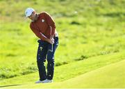 29 September 2018; Sergio García of Europe chips his shot on to the 9th green during his Fourball Match against Tony Finau and Brooks Koepka of USA during the Ryder Cup 2018 Matches at Le Golf National in Paris, France. Photo by Ramsey Cardy/Sportsfile