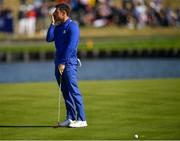 30 September 2018; Rory McIlroy of Europe reacts to a missed putt on the 15th green during his Singles Match against Justin Thomas of USA during the Ryder Cup 2018 Matches at Le Golf National in Paris, France. Photo by Ramsey Cardy/Sportsfile