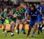 29 September 2018; Bundee Aki of Connacht in action against Joe Tomane of Leinster during the Guinness PRO14 Round 5 match between Connacht and Leinster at The Sportsground in Galway. Photo by Brendan Moran/Sportsfile