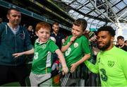 9 October 2018; Cyrus Christie with supporters following a Republic of Ireland training session at the Aviva Stadium in Dublin. Photo by Stephen McCarthy/Sportsfile